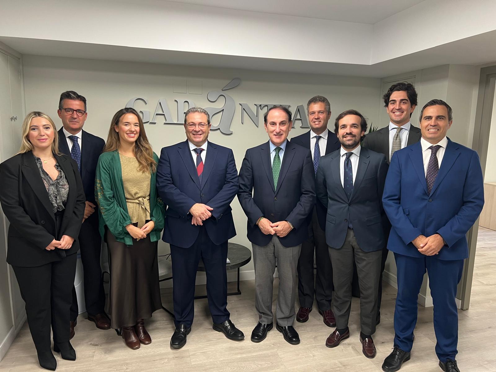 Visita a la nueva oficina de la delegación de Garántia en Sevilla